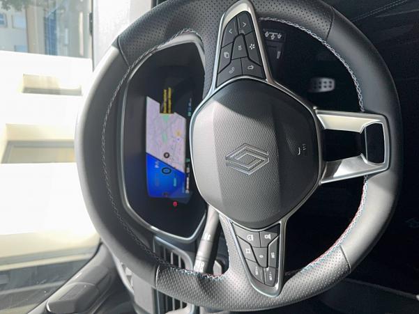 Vente en ligne Renault Symbioz  E-Tech full hybrid 145 au prix de 38 490 €