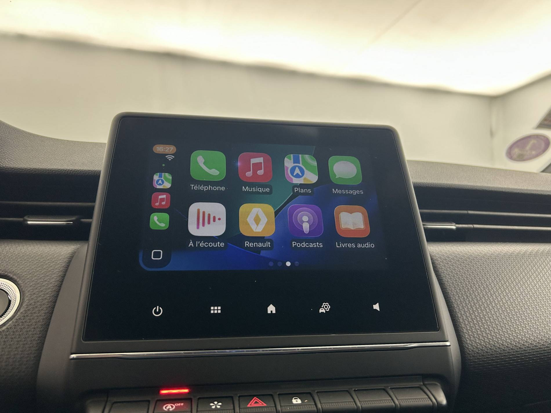 Vente en ligne Renault Clio 5 Clio TCe 100 au prix de 13 990 €