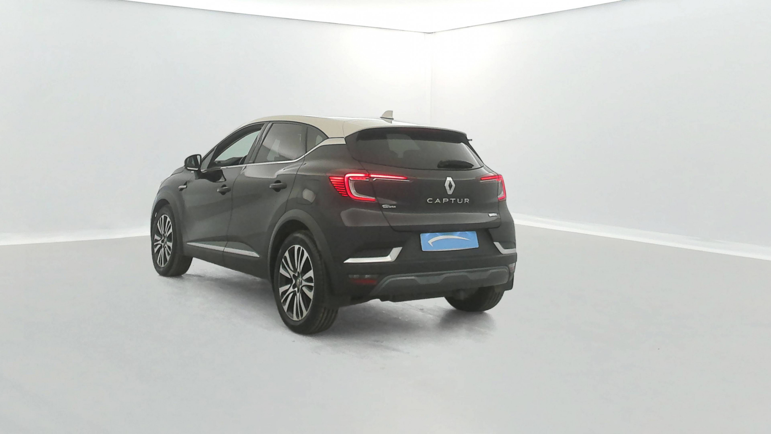 Vente en ligne Renault Captur  E-Tech Plug-in 160 - 21 au prix de 18 490 €