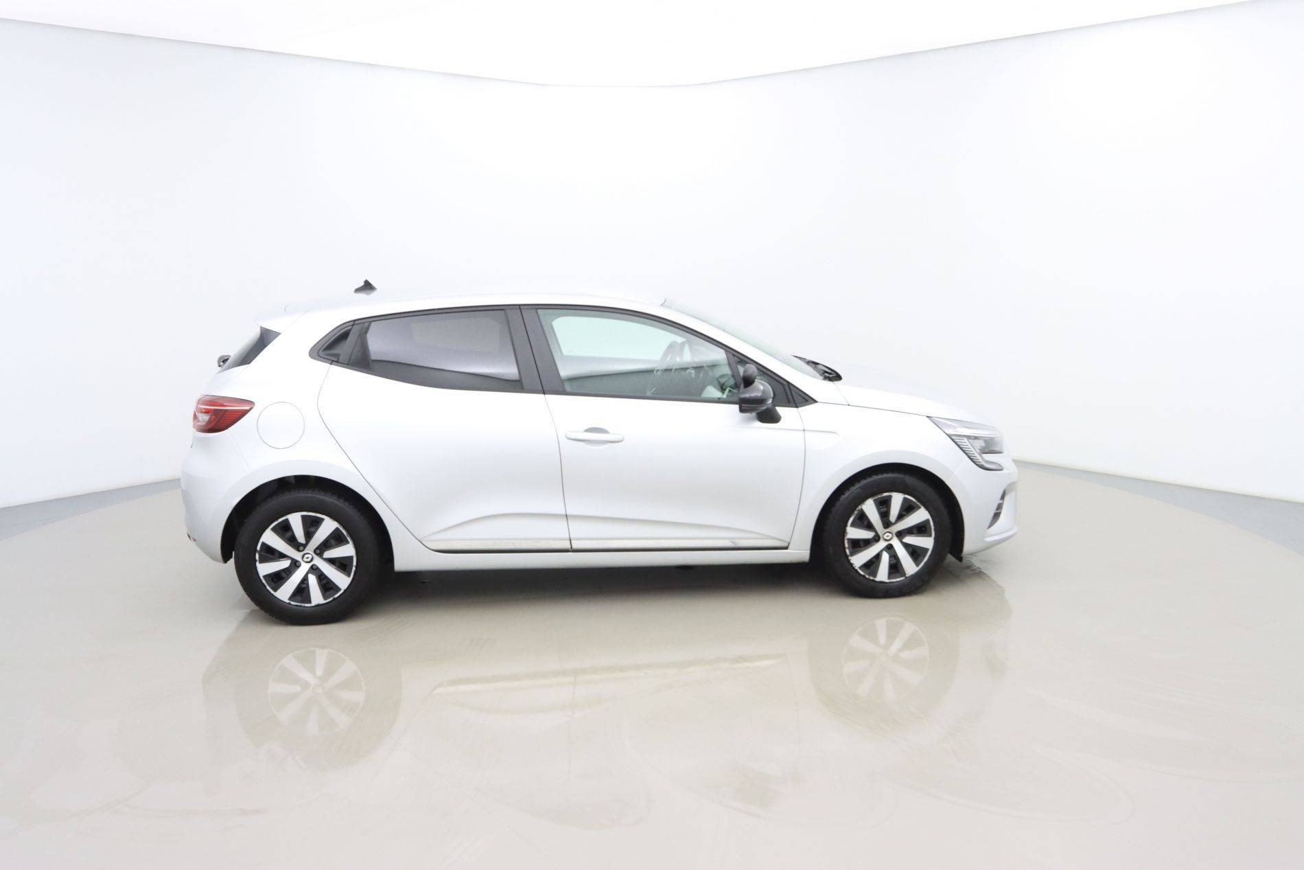 Vente en ligne Renault Clio 5 Clio TCe 90 au prix de 13 690 €