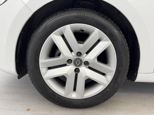Vente en ligne Renault Clio 5 Clio SCe 65 - 21N au prix de 13 490 €