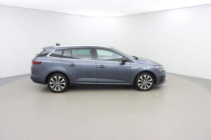 Vente en ligne Renault Megane 4 Estate  TCe 140 EDC au prix de 23 990 €
