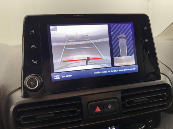 Vente en ligne Toyota Proace City Verso Proace City Verso Long 1.5L 130 D-4D BVM6 au prix de 27 790 €