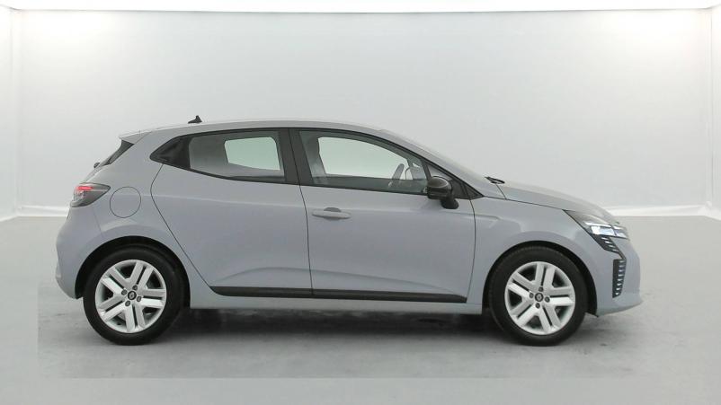Vente en ligne Renault Clio 5 Clio TCe 90 au prix de 17 190 €