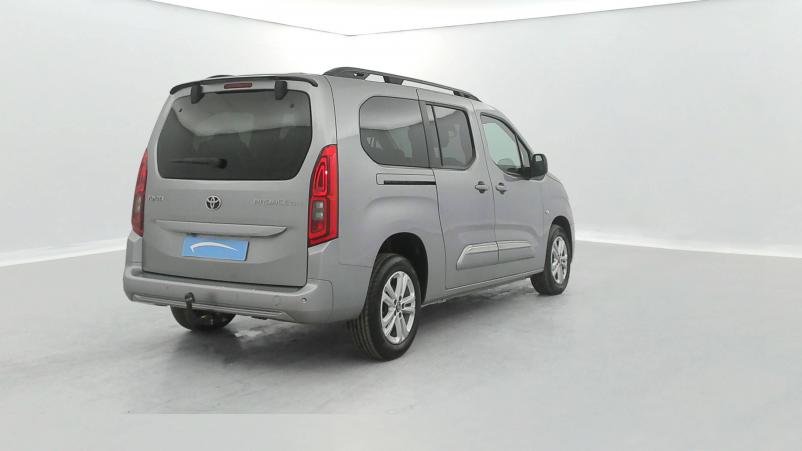 Vente en ligne Toyota Proace City Verso Proace City Verso Long 1.5L 130 D-4D BVM6 au prix de 27 790 €