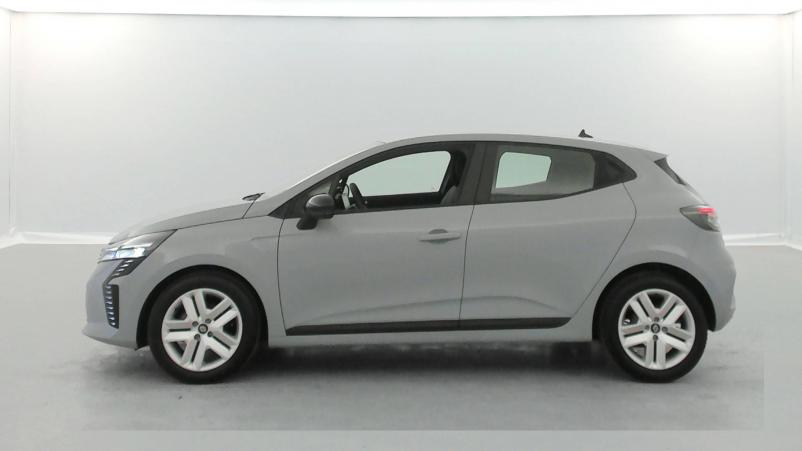 Vente en ligne Renault Clio 5 Clio TCe 90 au prix de 17 190 €
