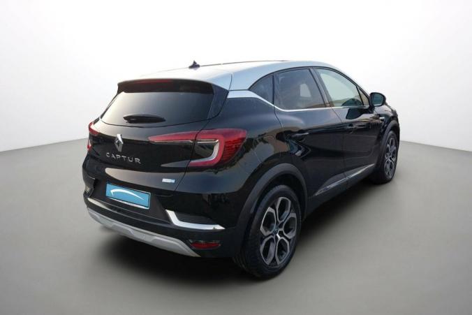Vente en ligne Renault Captur  E-Tech Plug-in 160 au prix de 19 590 €