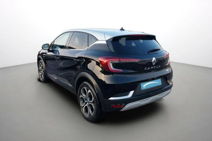 Vente en ligne Renault Captur  E-Tech Plug-in 160 au prix de 19 590 €