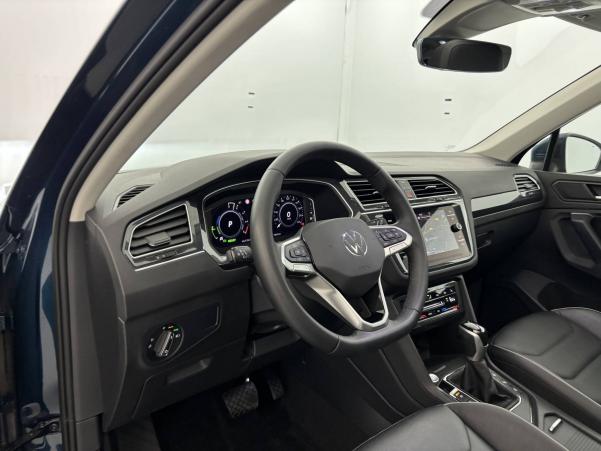 Vente en ligne Volkswagen Tiguan  1.4 eHybrid 245ch DSG6 au prix de 29 790 €
