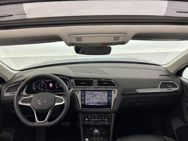 Vente en ligne Volkswagen Tiguan  1.4 eHybrid 245ch DSG6 au prix de 29 790 €