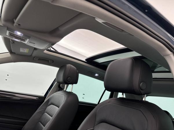 Vente en ligne Volkswagen Tiguan  1.4 eHybrid 245ch DSG6 au prix de 29 790 €
