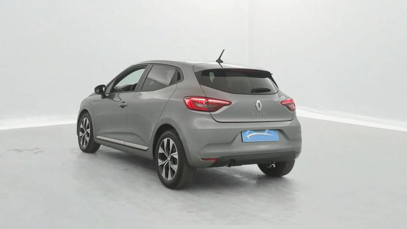 Vente en ligne Renault Clio 5 Clio TCe 90 au prix de 16 190 €
