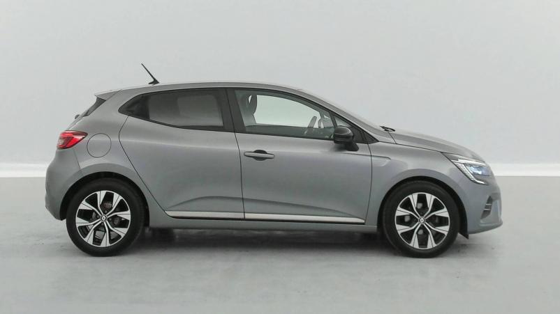 Vente en ligne Renault Clio 5 Clio TCe 90 au prix de 16 190 €