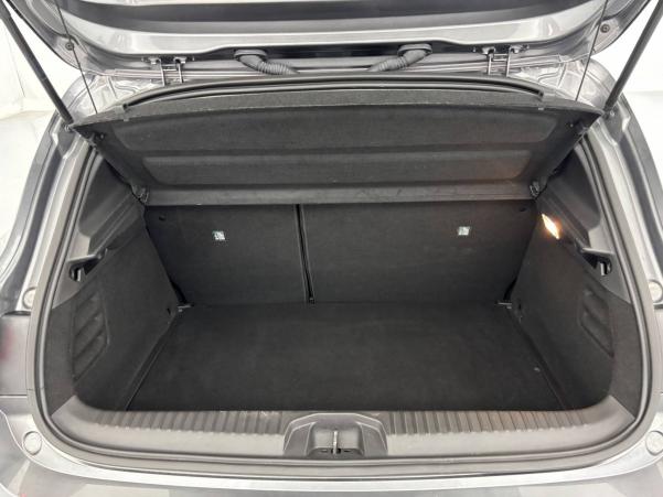 Vente en ligne Renault Clio 5 Clio TCe 90 au prix de 16 190 €