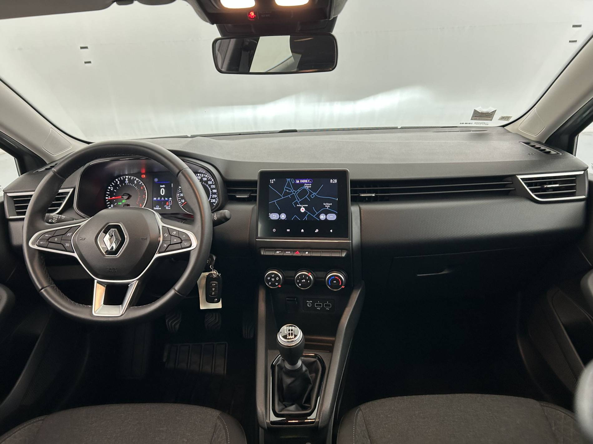 Vente en ligne Renault Clio 5 Clio TCe 90 - 21N au prix de 12 990 €