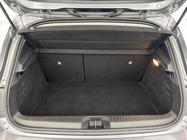 Vente en ligne Renault Clio 5 Clio TCe 90 au prix de 15 290 €