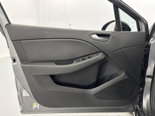 Vente en ligne Renault Clio 5 Clio TCe 90 au prix de 15 290 €