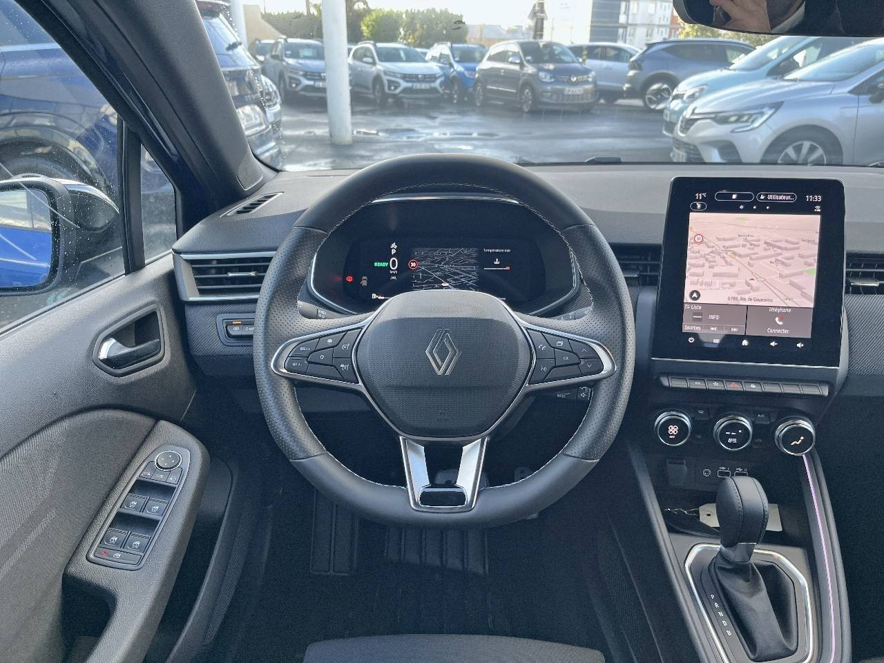 Vente en ligne Renault Clio 5 Clio E-Tech full hybrid 145 ch GSR2 au prix de 24 790 €