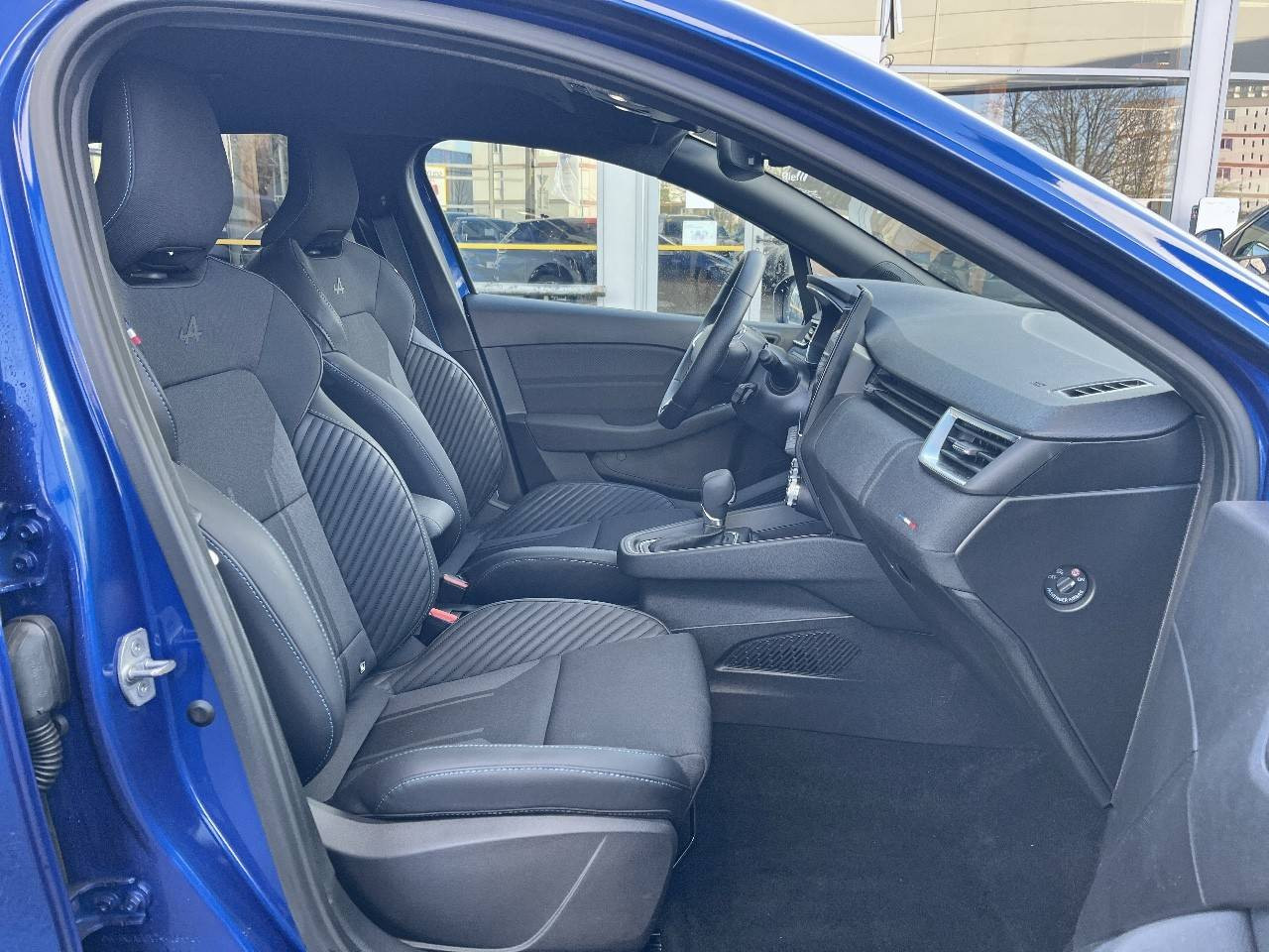 Vente en ligne Renault Clio 5 Clio E-Tech full hybrid 145 ch GSR2 au prix de 24 790 €