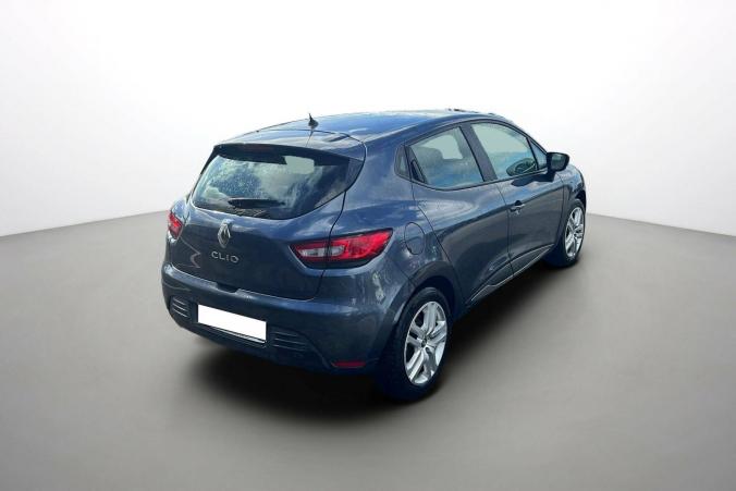 Vente en ligne Renault Clio 4 Clio TCe 90 E6C au prix de 10 990 €