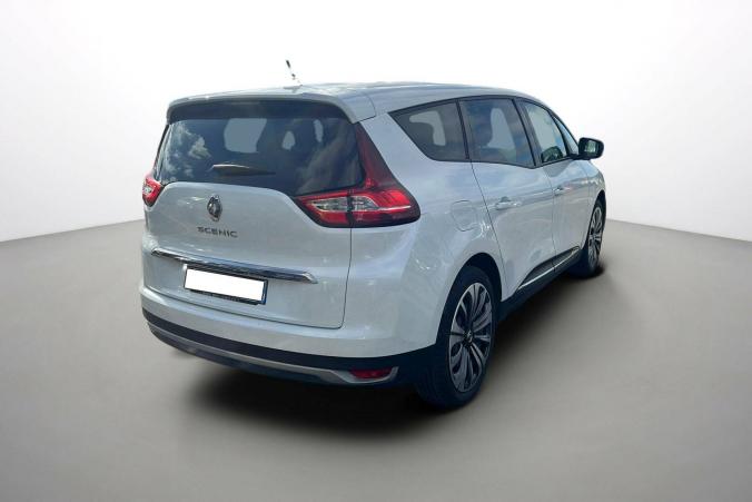 Vente en ligne Renault Grand Scenic 4 Grand Scenic TCe 140 FAP EDC - 21 au prix de 21 990 €