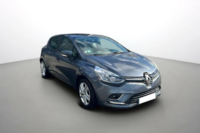 Vente en ligne Renault Clio 4 Clio TCe 90 E6C au prix de 10 990 €