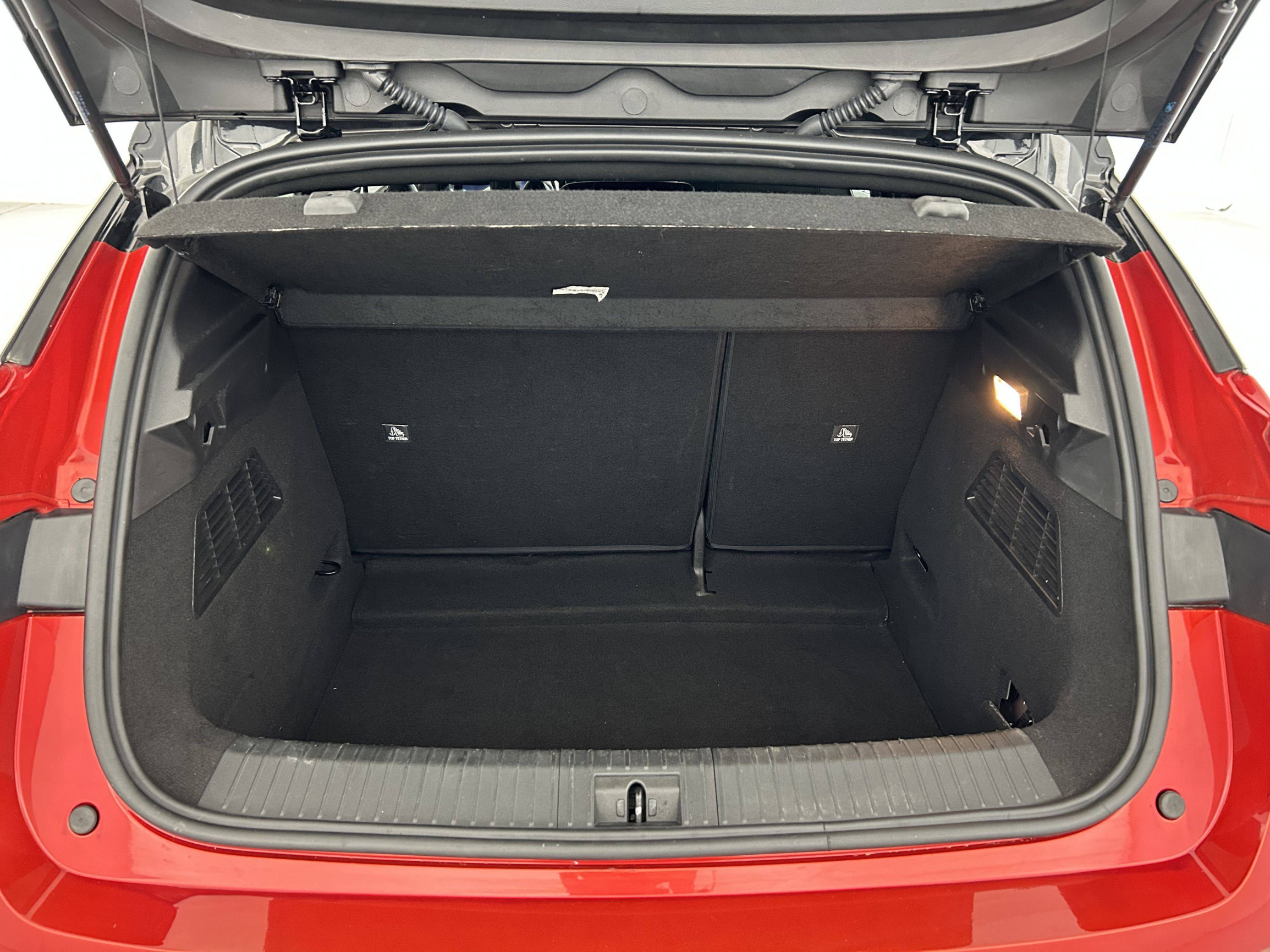 Vente en ligne Renault Megane E-Tech  EV60 220 ch super charge au prix de 23 990 €