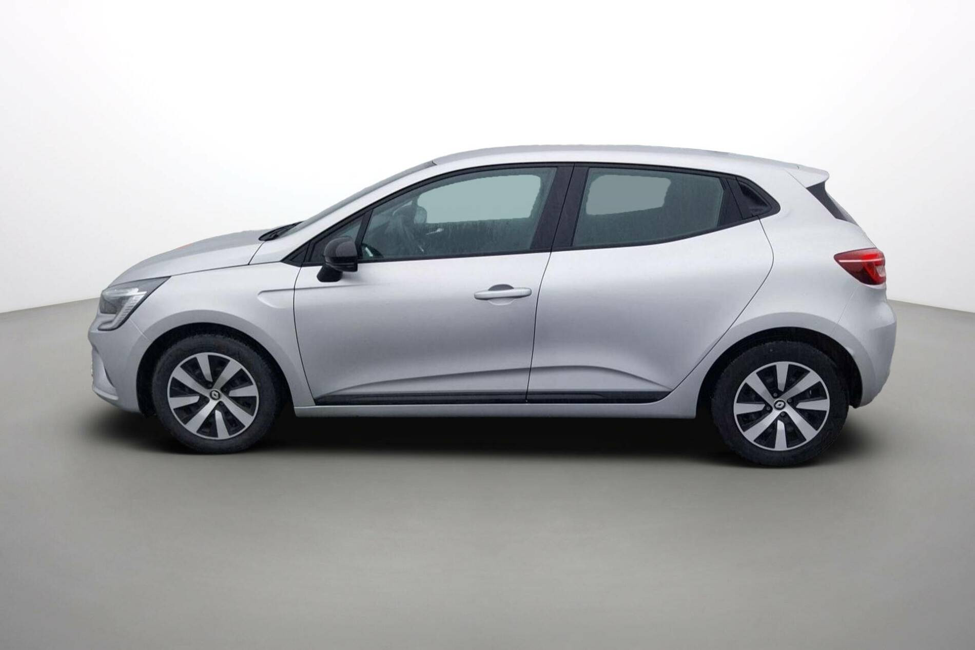 Vente en ligne Renault Clio 5 Clio TCe 90 au prix de 13 990 €