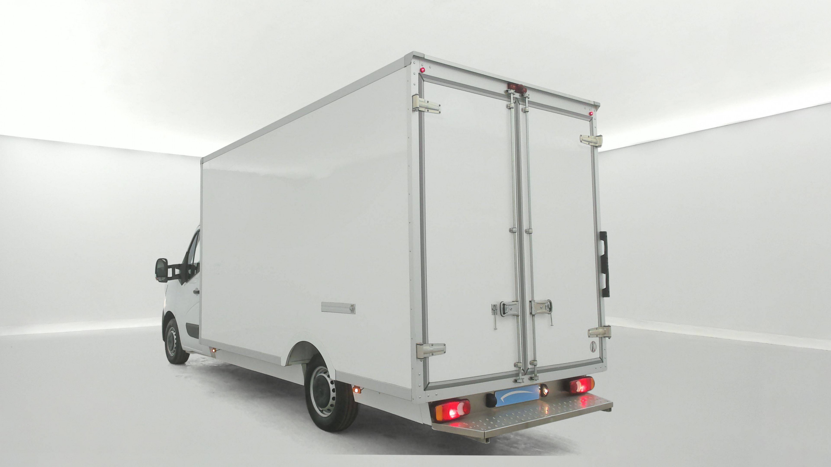 Vente en ligne Renault Master 3 Châssis Cabine MASTER PHC TRAC F3500 L3H1 BLUE DCI 145 EURO VI au prix de 28 990 €