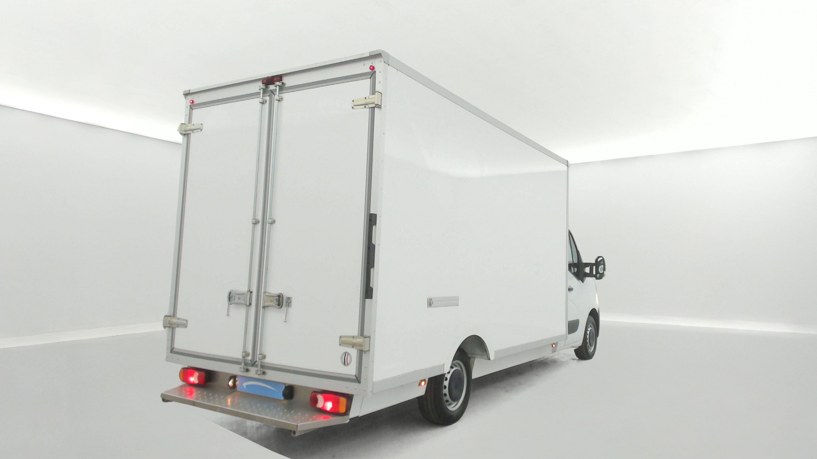 Vente en ligne Renault Master 3 Châssis Cabine MASTER PHC TRAC F3500 L3H1 BLUE DCI 145 EURO VI au prix de 28 990 €