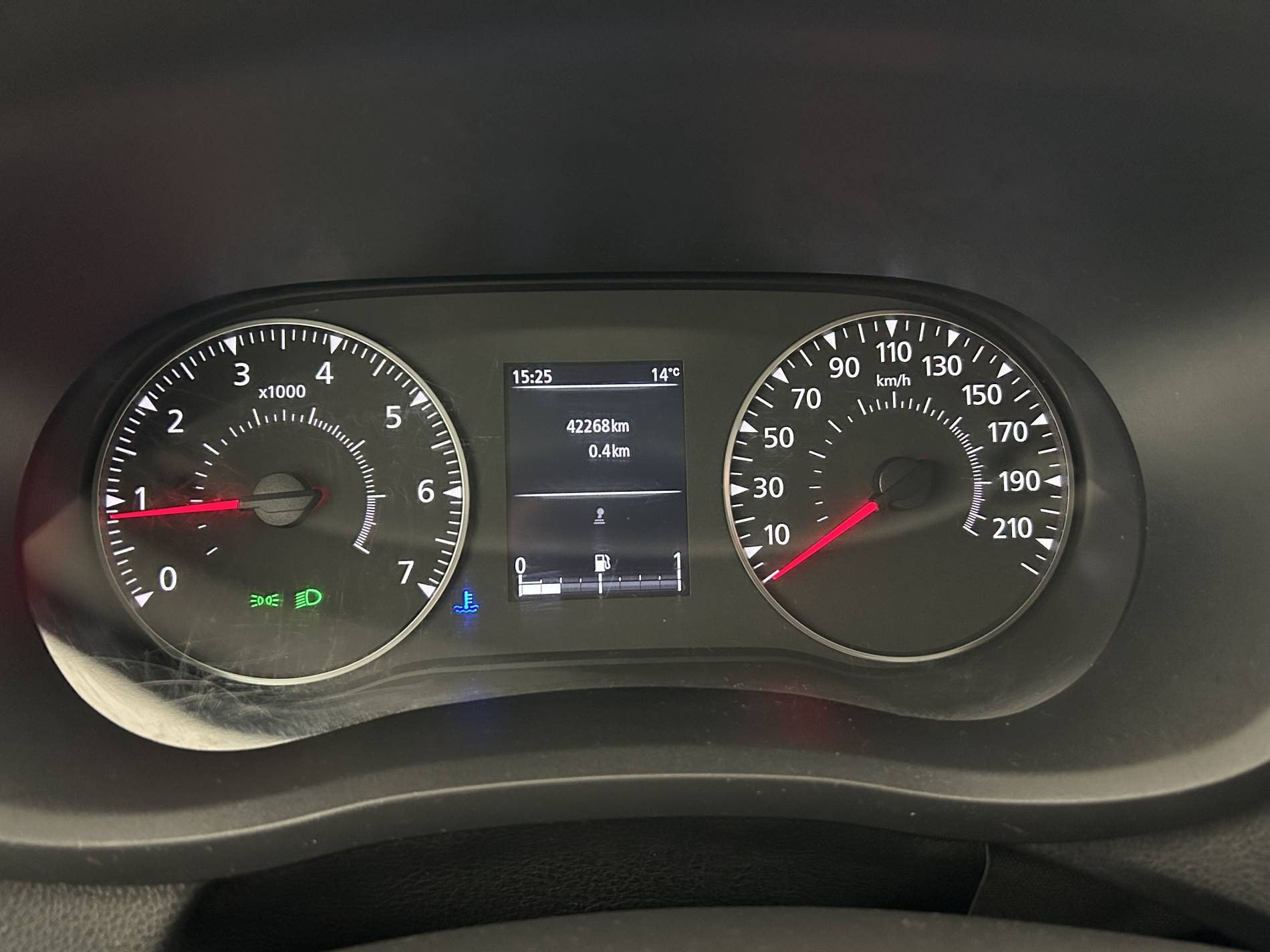 Vente en ligne Renault Master Fourgon MASTER FGN TRAC F3500 L2H2 BLUE DCI 135 au prix de 25 990 €