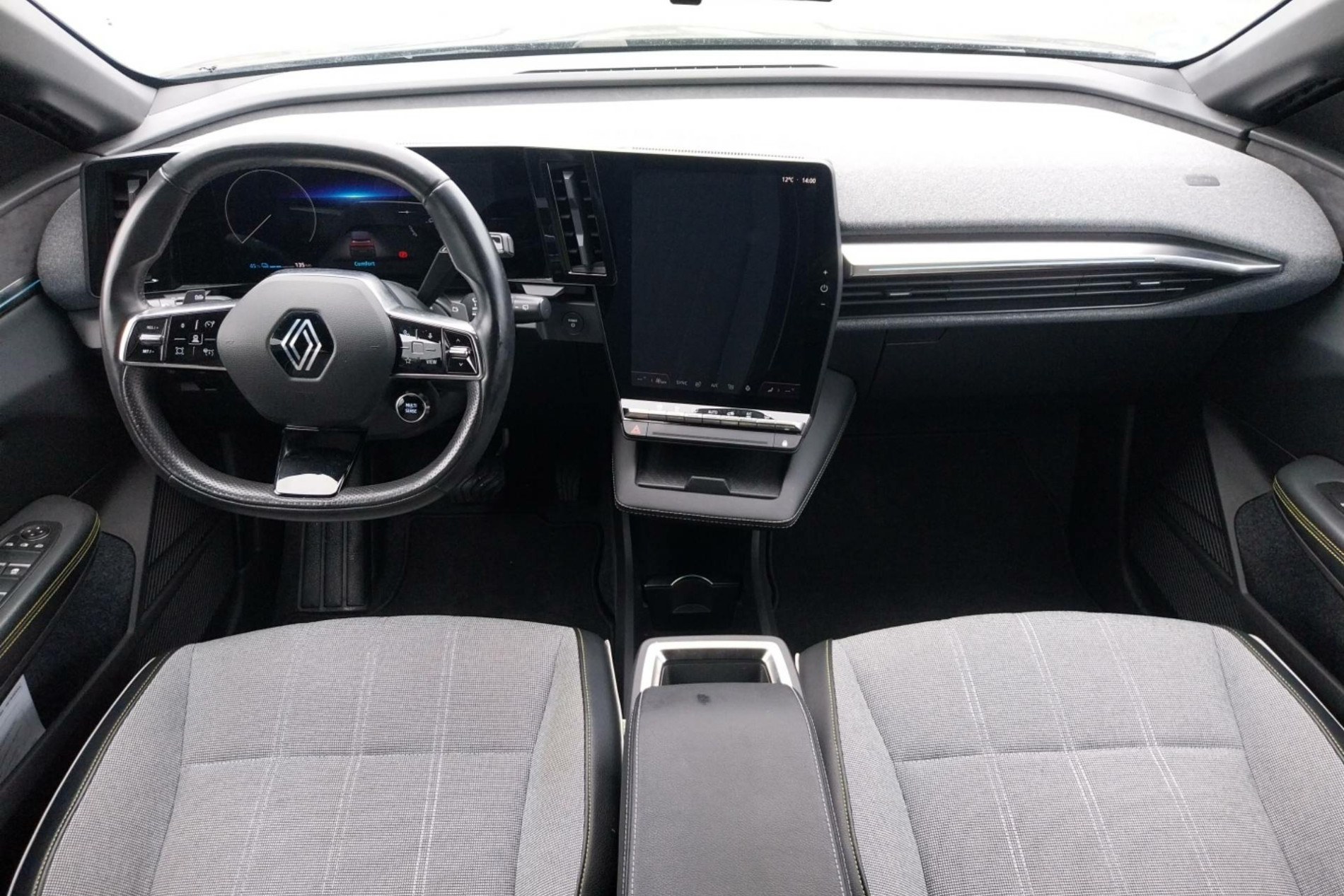 Vente en ligne Renault Megane E-Tech  EV60 220 ch super charge au prix de 20 890 €