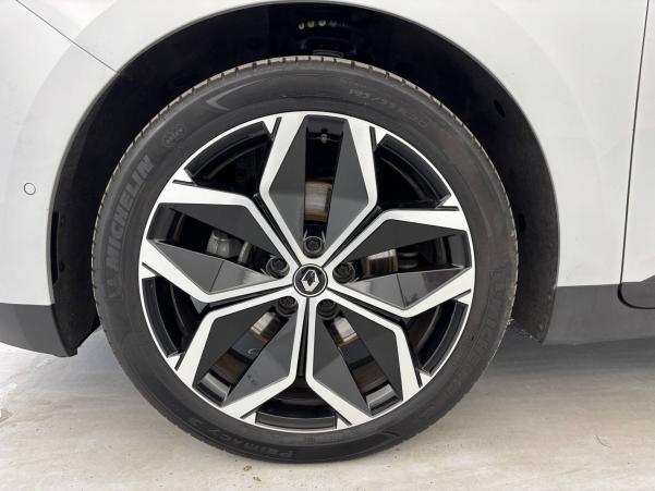 Vente en ligne Renault Grand Scenic 4 Grand Scenic TCe 140 au prix de 22 990 €