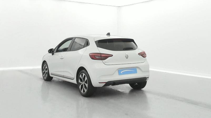 Vente en ligne Renault Clio 5 Clio Blue dCi 100 au prix de 15 590 €