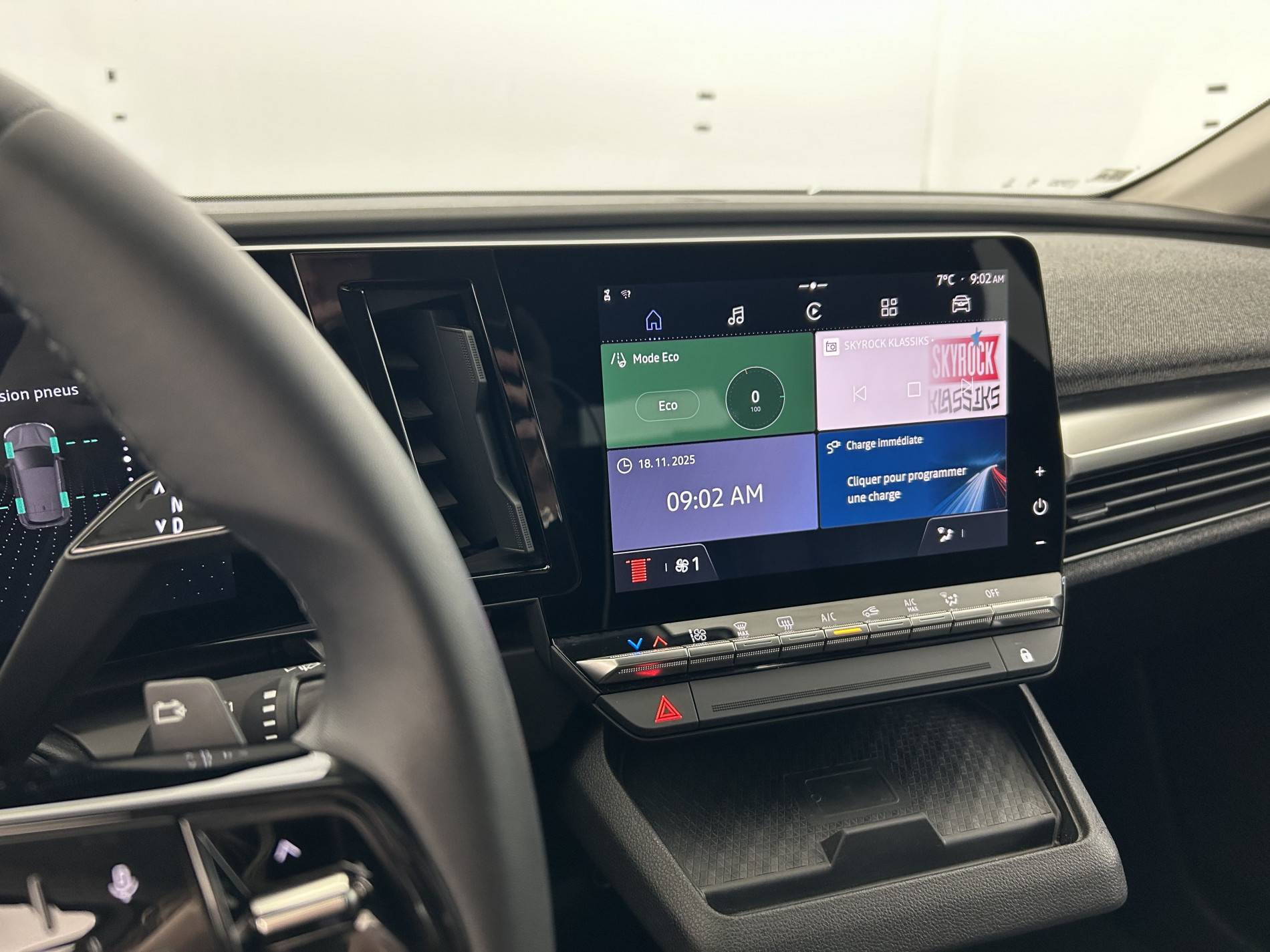 Vente en ligne Renault Megane E-Tech  EV60 220 ch super charge au prix de 22 390 €