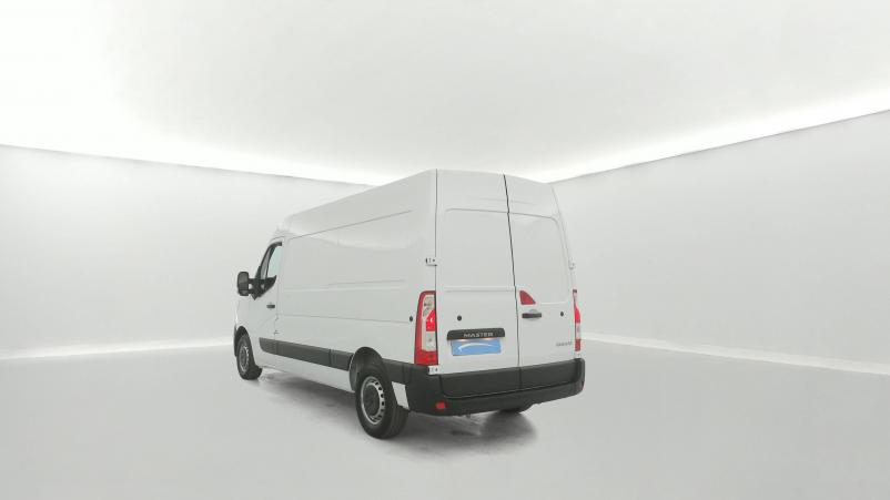 Vente en ligne Renault Master Fourgon MASTER FGN TRAC F3500 L2H2 BLUE DCI 135 au prix de 26 990 €