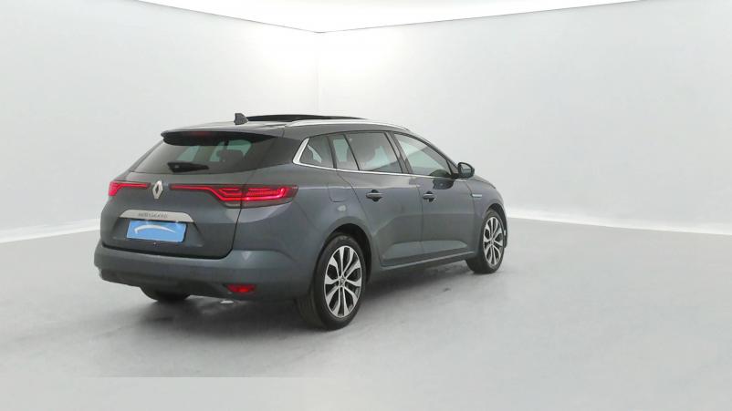 Vente en ligne Renault Megane 4 Estate  TCe 140 EDC au prix de 23 990 €