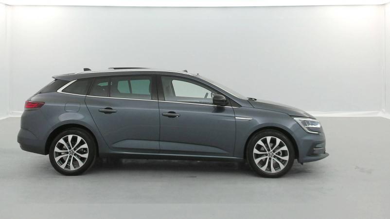 Vente en ligne Renault Megane 4 Estate  TCe 140 EDC au prix de 23 990 €