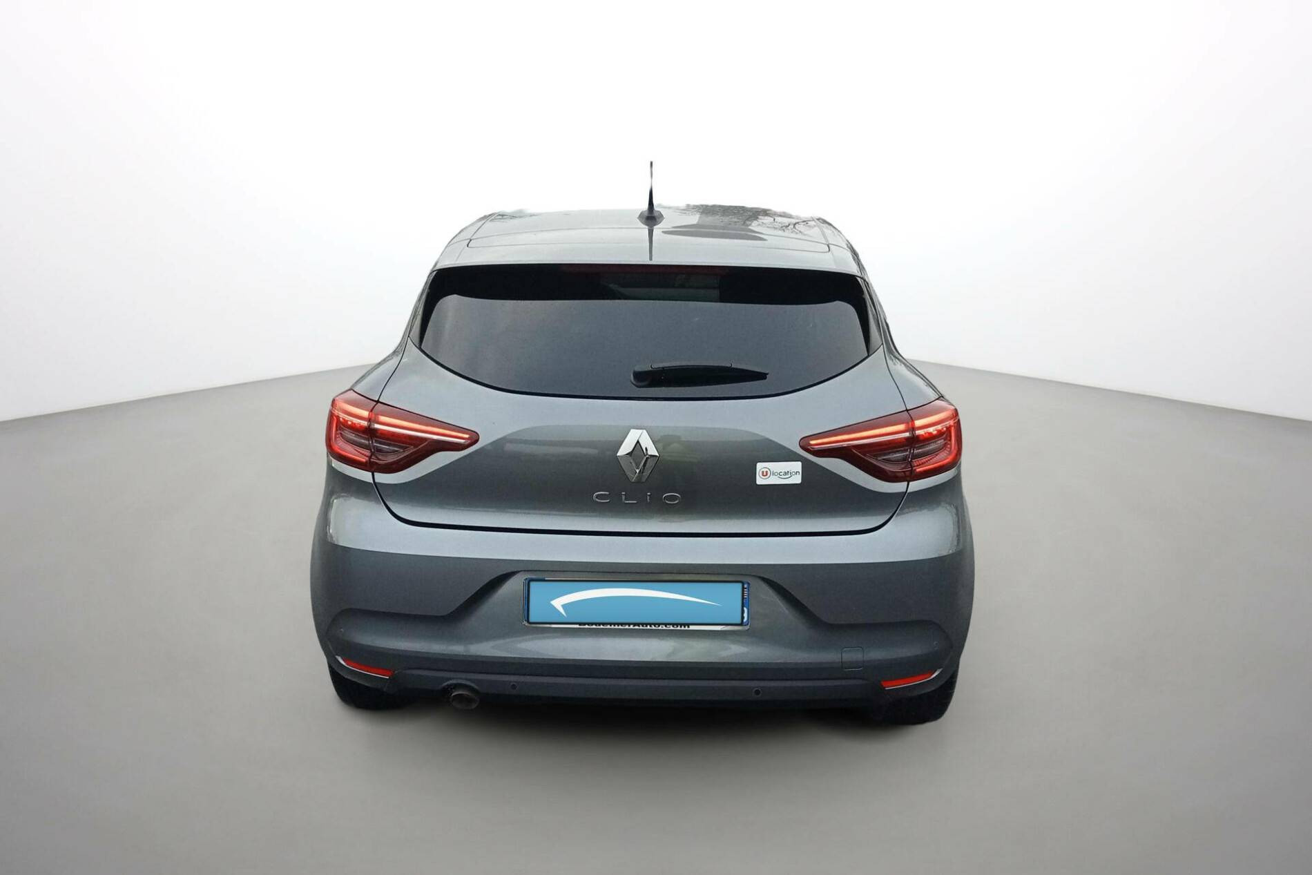 Vente en ligne Renault Clio 5 Clio TCe 90 au prix de 15 590 €