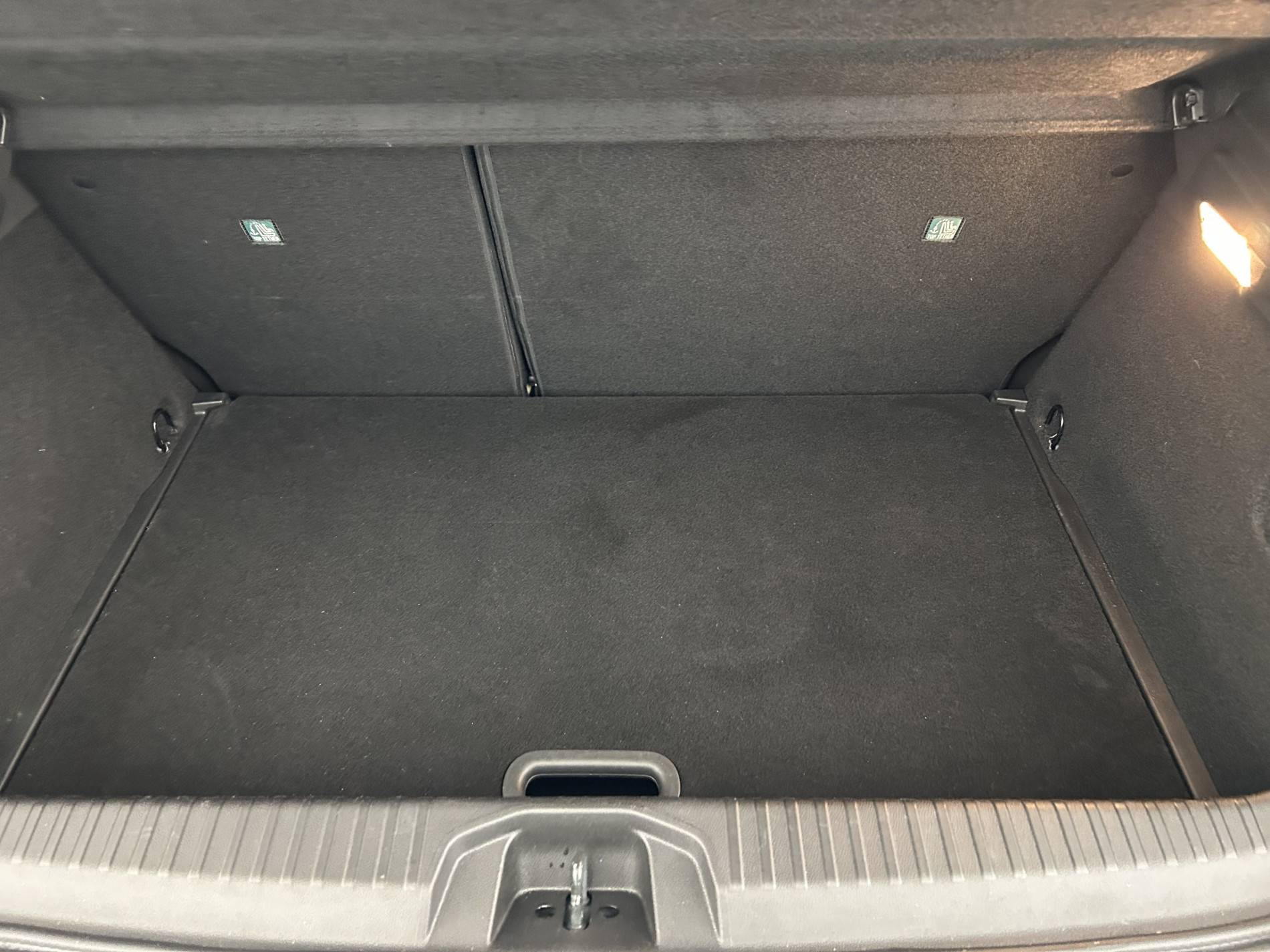 Vente en ligne Renault Clio 5 Clio TCe 90 au prix de 15 590 €