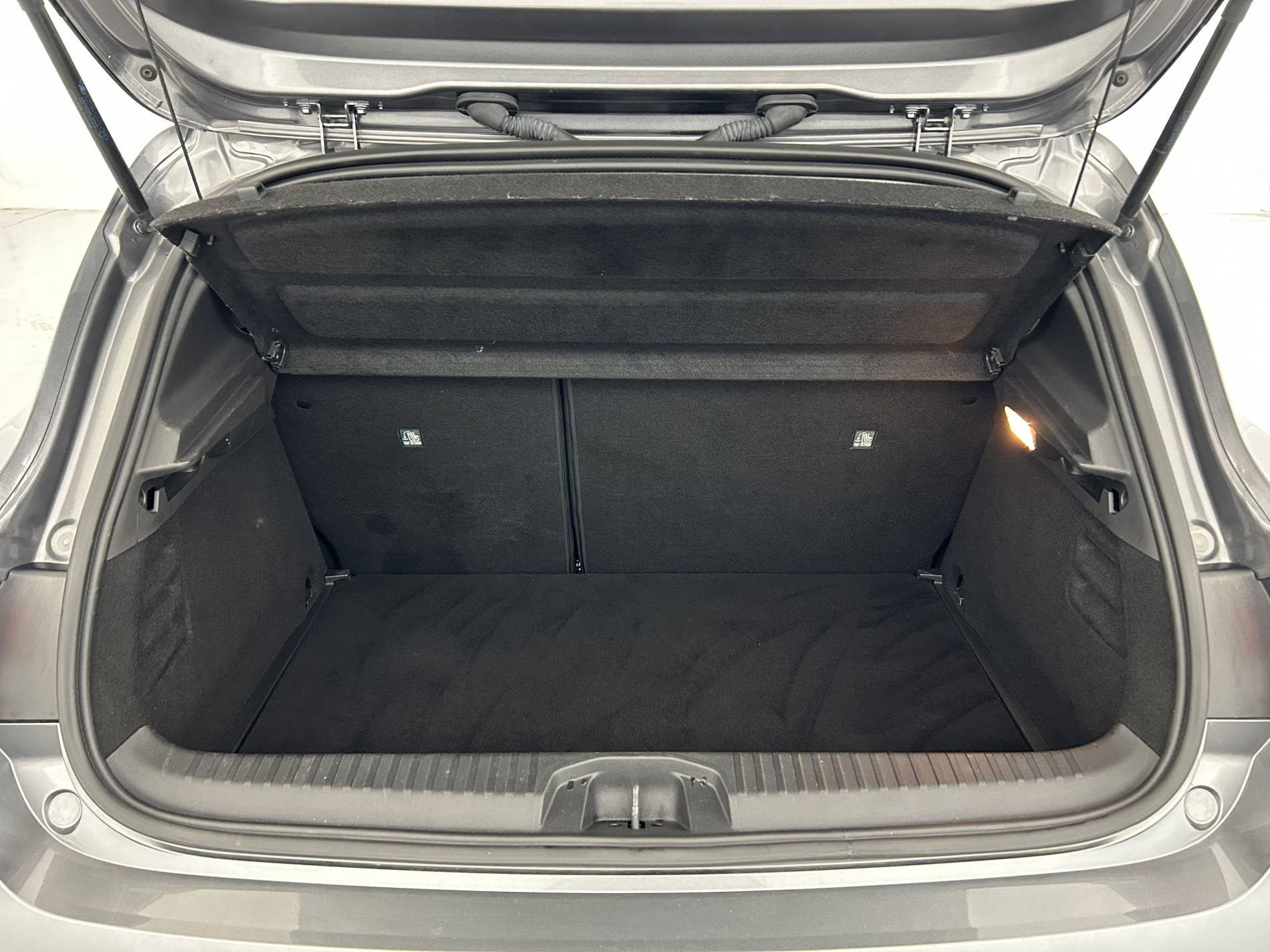 Vente en ligne Renault Clio 5 Clio TCe 90 au prix de 14 290 €