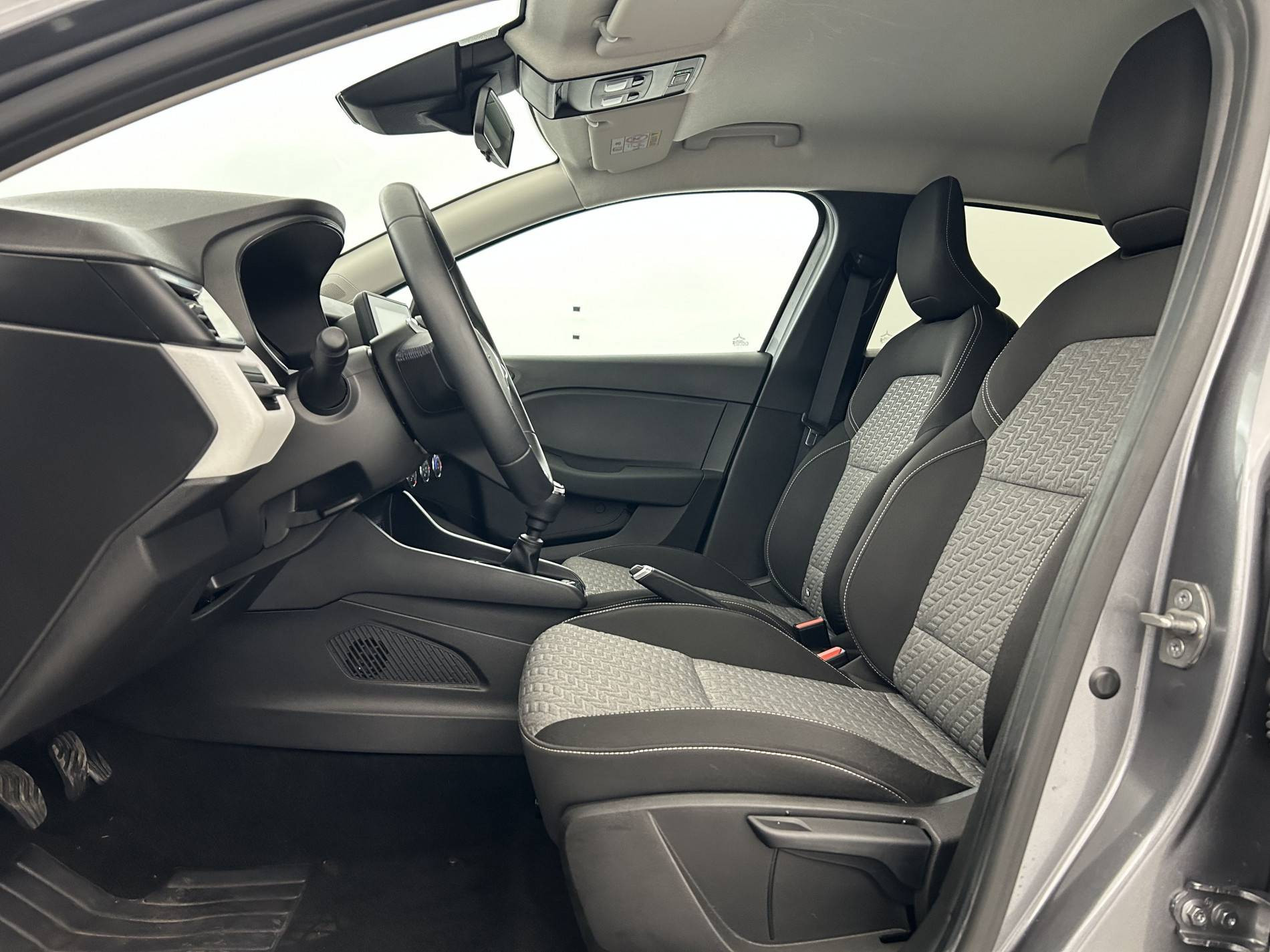 Vente en ligne Renault Clio 5 Clio TCe 90 au prix de 14 290 €