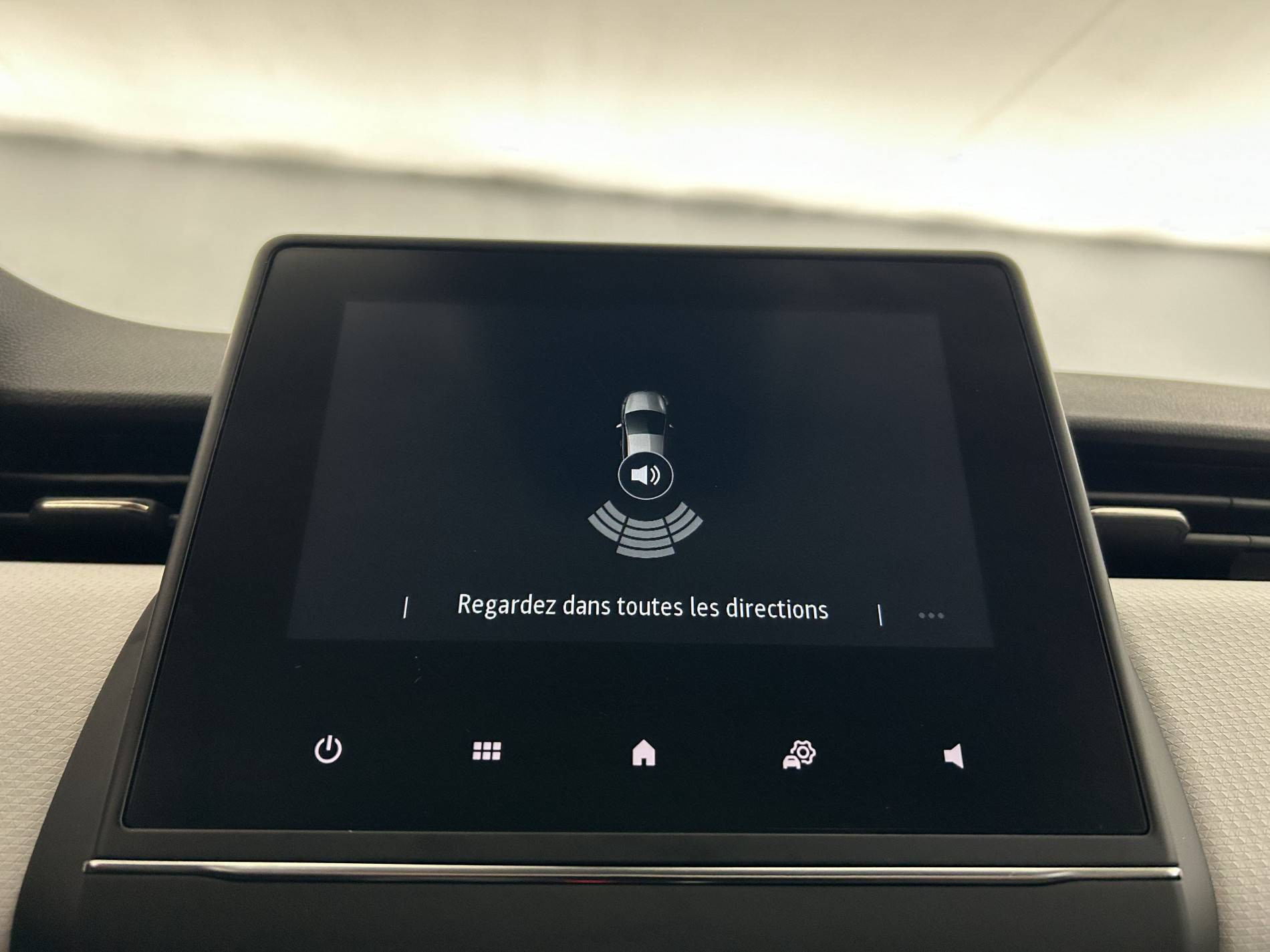 Vente en ligne Renault Clio 5 Clio TCe 90 au prix de 14 290 €