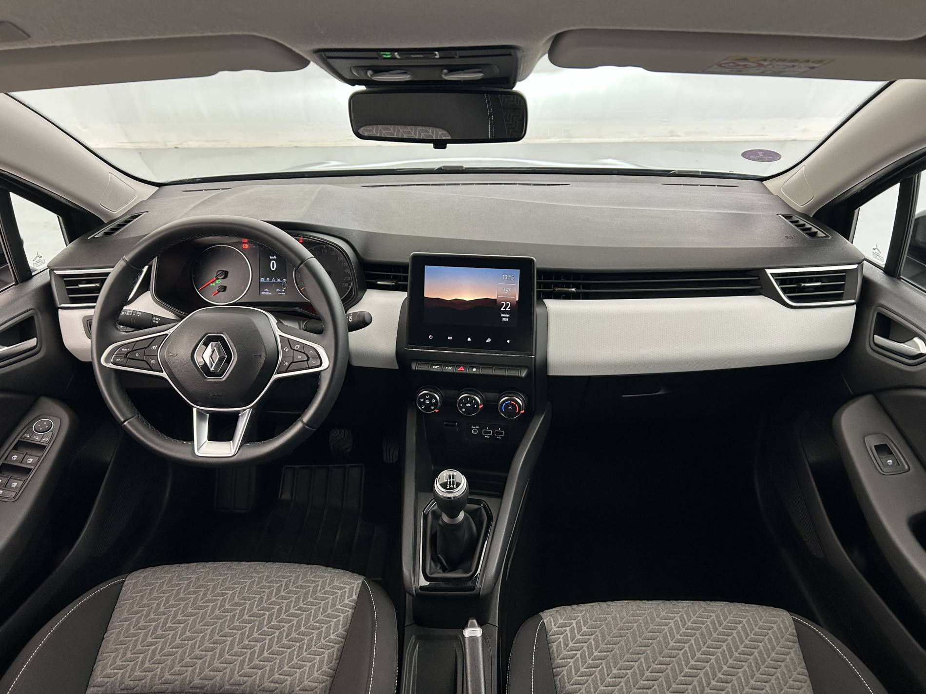 Vente en ligne Renault Clio 5 Clio TCe 90 au prix de 14 290 €