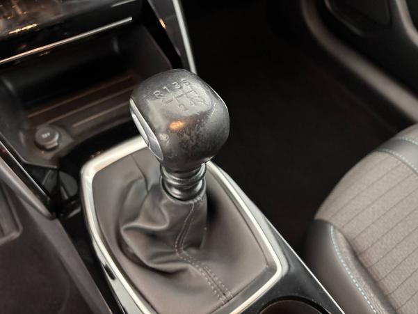 Vente en ligne Peugeot 208  BlueHDi 100 S&S BVM6 au prix de 14 490 €