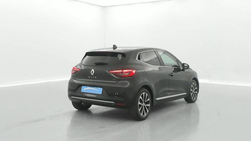 Vente en ligne Renault Clio 5 Clio E-Tech full hybrid 145 au prix de 21 990 €