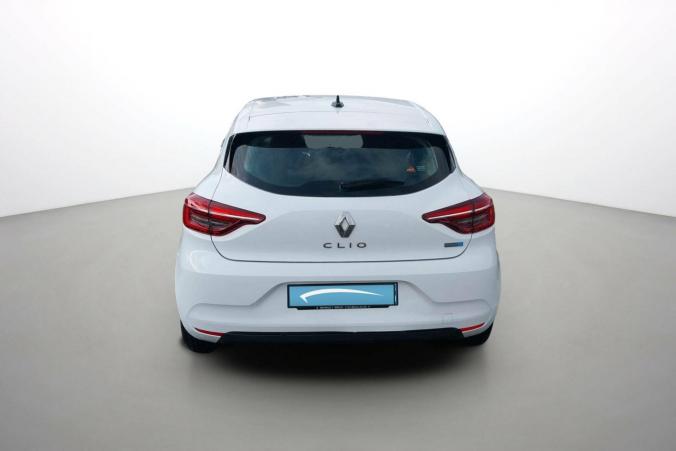 Vente en ligne Renault Clio 5 Clio E-Tech 140 - 21N au prix de 16 190 €