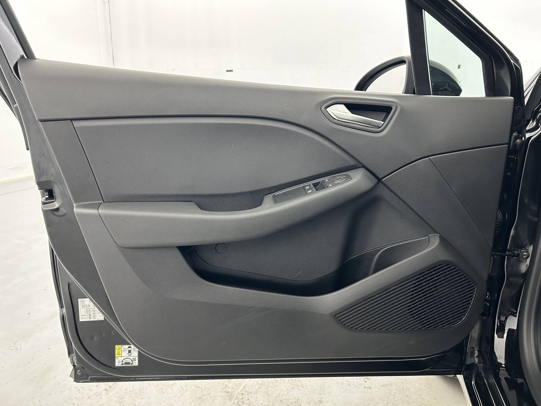 Vente en ligne Renault Clio 5 Clio TCe 90 au prix de 14 490 €