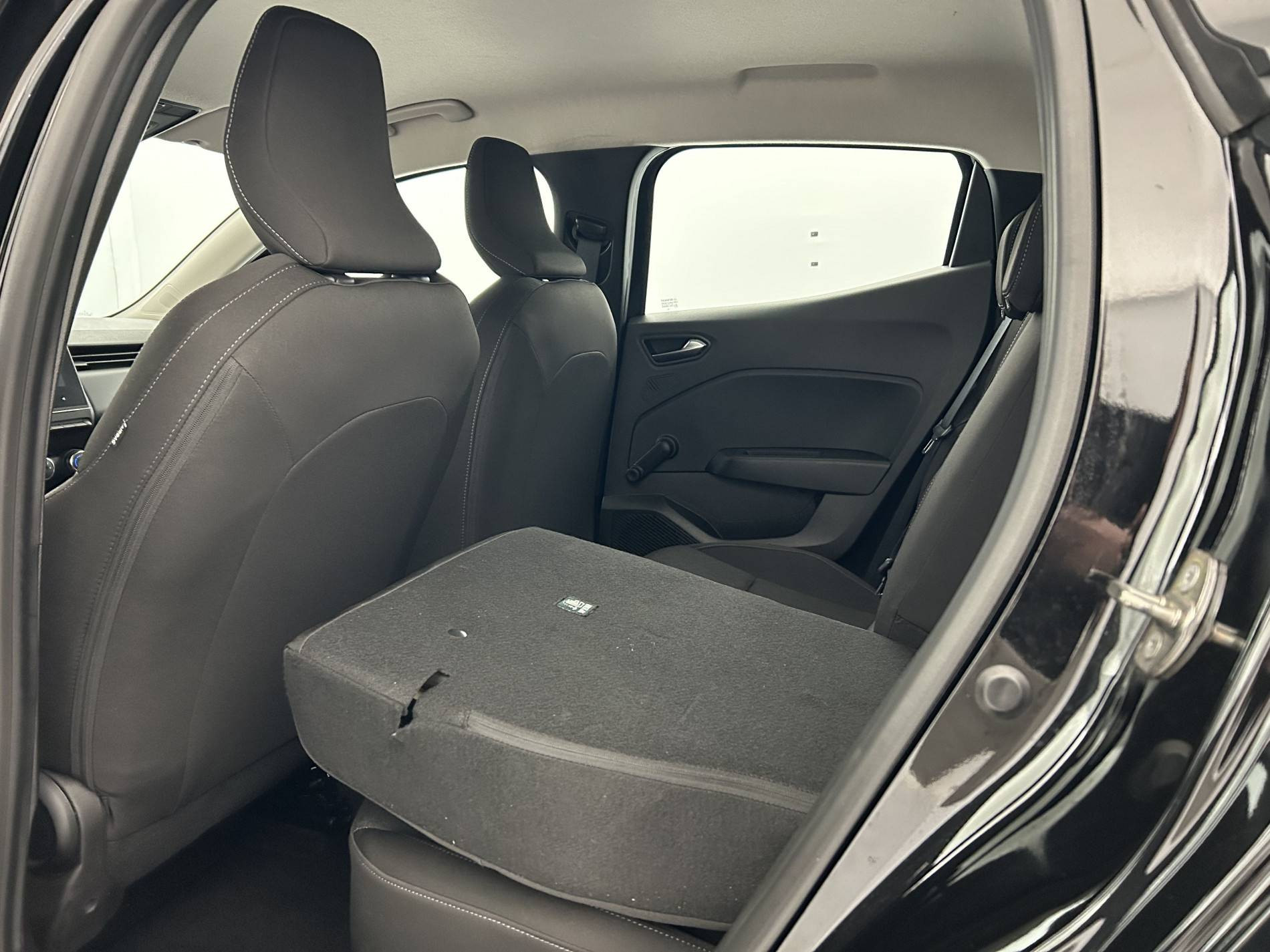 Vente en ligne Renault Clio 5 Clio TCe 90 au prix de 14 490 €