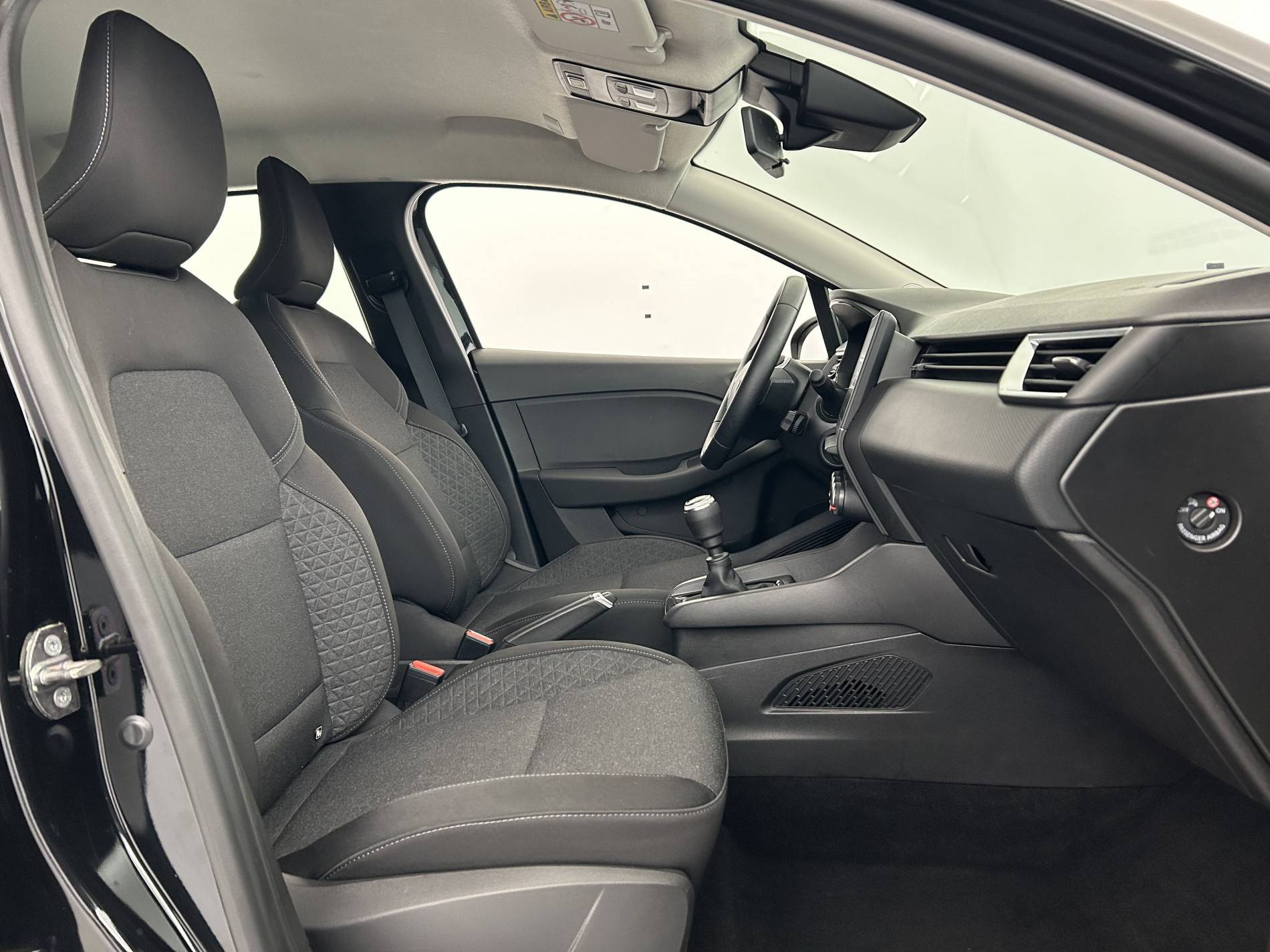 Vente en ligne Renault Clio 5 Clio TCe 90 au prix de 14 490 €